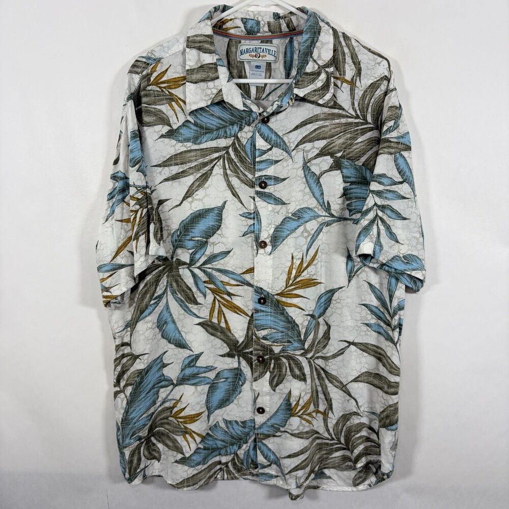 Margaritaville Short Sleeve Button Up Hawaiian Shirt Mens XL Floral 100% Rayon